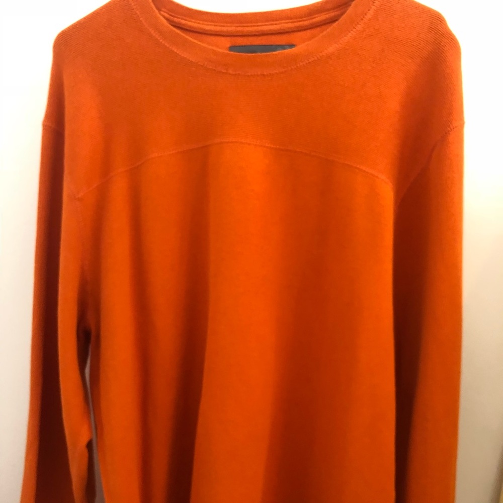 Old Navy Long Sleeved Shirt